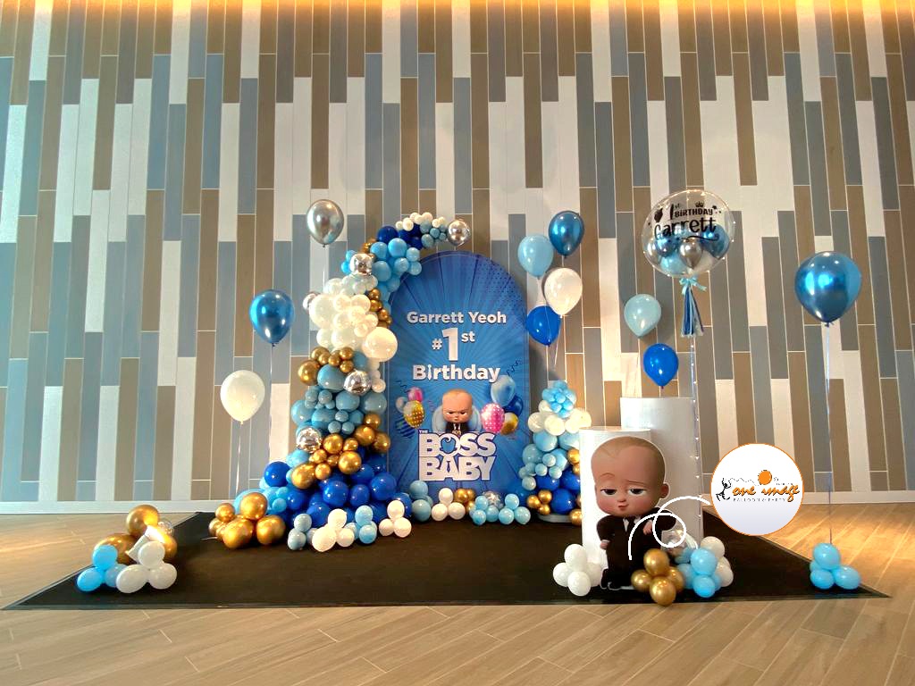 The Baby Boss Themed Balloon Photo Booth Deco
